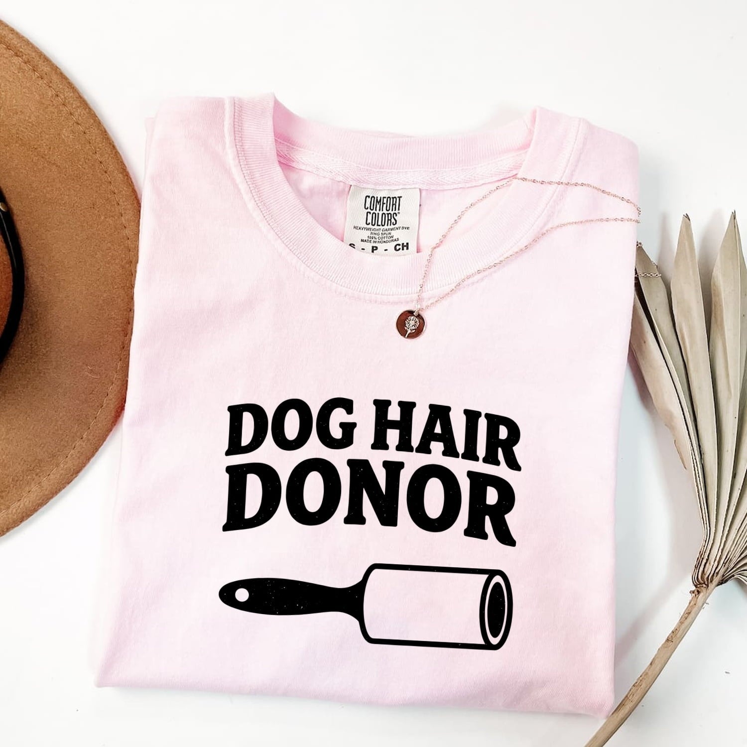 Pet Hair Remover Shirt Dog Companion Gift Women Nostalgic Tee Fur Remover Graphic Funny Dog Mom T-Shirt
