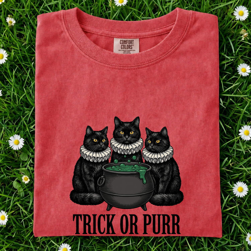 Black Cat Shirt Halloween Pet Owner Gift Women Retro Tee Cat T-Shirt Horror Fan Vintage Tshirt Dog Graphic Dark Witch Cauldron Tshirt