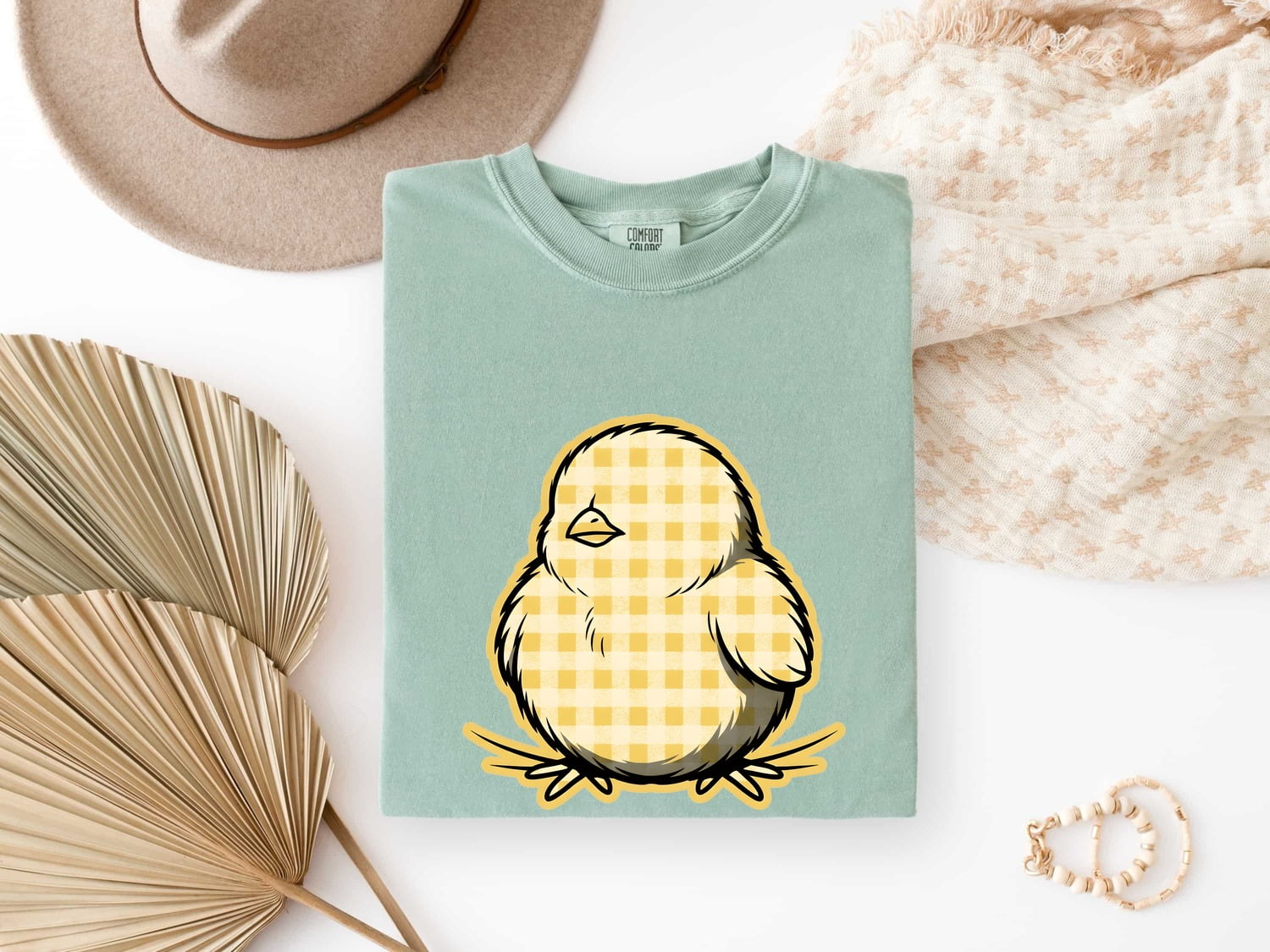Baby Bird Shirt Easter Pet Gift Women Country Tee Chick T-Shirt Easter Fan Nestling Graphic Rustic Tshirt Classic Gingham Print Tshirt