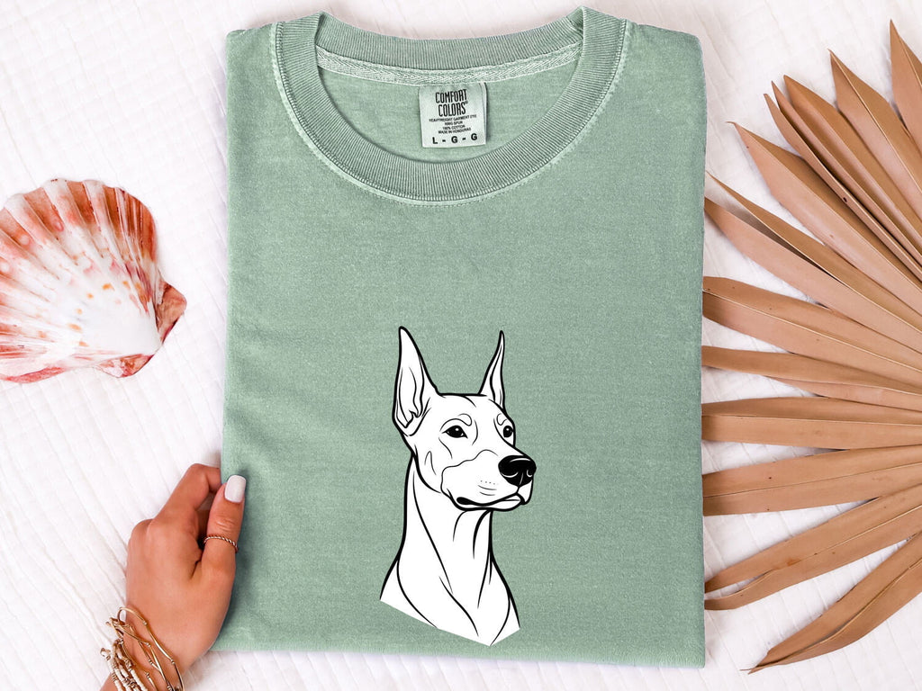 Doberman Dog Shirt Dog Pet Gift Women Line Art Tee Dobermann T-Shirt Dog Owner Dog Fan Illustration Graphic Tshirt Minimal Portrait Tshirt