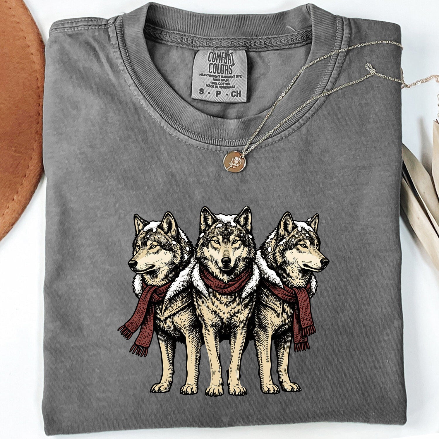 Wolf Group Shirt Christmas Pet Gift Women Line Art Tee Wolf Pack T-Shirt Xmas Fan Animal Graphic Holiday Tshirt