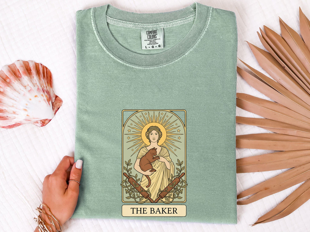 Cat Girl Shirt Cat Kitchen Gift Women Line Drawing Tee Kitty T-Shirt Feline Fan Illustrated Tshirt Cooking Graphic Hand Drawn Baking Roller