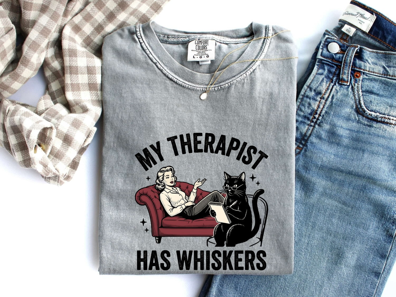 Cat Counselor Shirt Cat Funny Gift Women Retro Tee Therapist T-Shirt Cat Fan Feline Tshirt Humor Graphic Sketch Sofa Tshirt