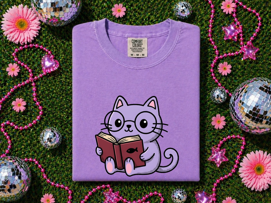 Cat Reading Shirt Cat Bookworm Gift Women Kawaii Tee Kitten T-Shirt Feline Fan Cute Tshirt Bibliophile Graphic Cartoon Glasses Tshirt