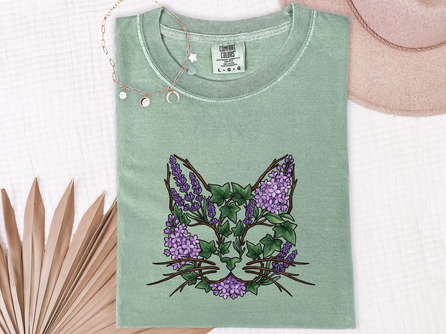 Cat Flower Shirt Animals & Flowers Outdoors Gift Women Floral Tee Kitty T-Shirt Pet Fan Botanical Tshirt Nature Graphic Sketch Foliage