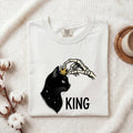 Black Cat Crown Shirt Cat Halloween Gift Women Gothic Tee Cat Crown T-Shirt Cat Fan Dark Tshirt Spooky Graphic Vintage Skeleton Hand Tshirt