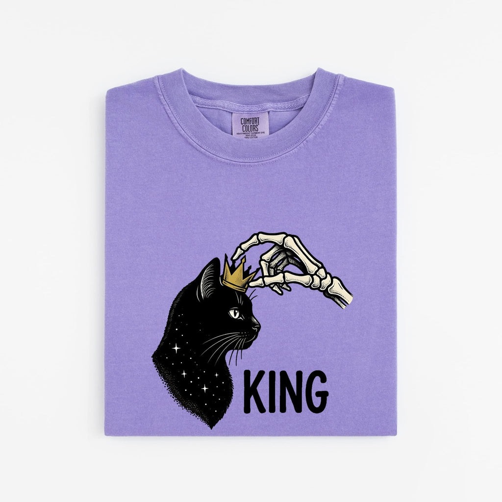 Black Cat Crown Shirt Cat Halloween Gift Women Gothic Tee Cat Crown T-Shirt Cat Fan Dark Tshirt Spooky Graphic Vintage Skeleton Hand Tshirt