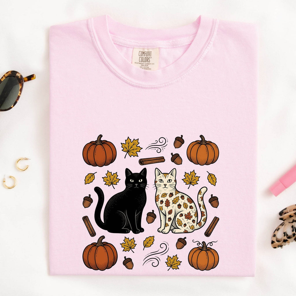Fall Cats Shirt Cat Harvest Gift Women Retro Tee Kittens T-Shirt Cat Fan Feline Tshirt Autumn Graphic Sketch Gourds Tshirt