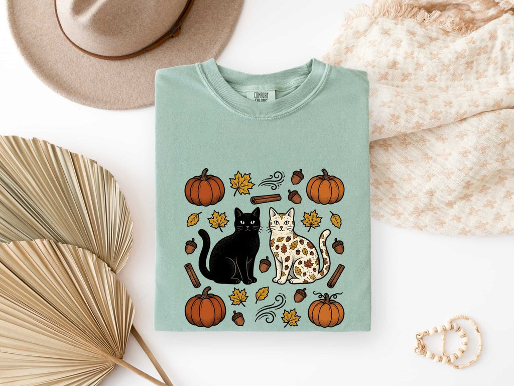 Fall Cats Shirt Cat Harvest Gift Women Retro Tee Kittens T-Shirt Cat Fan Feline Tshirt Autumn Graphic Sketch Gourds Tshirt