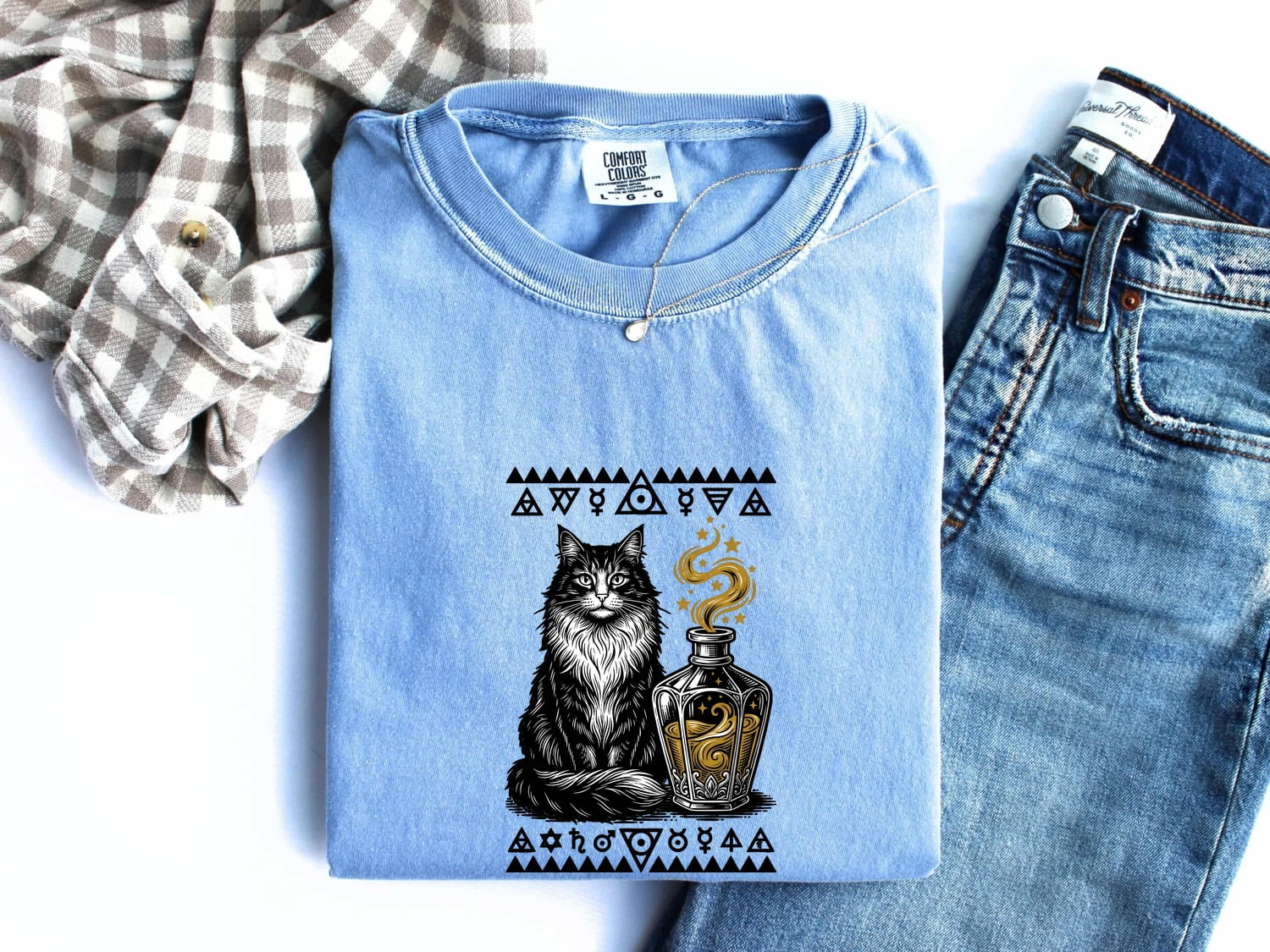Black Cat Shirt Cat Spell Gift Women Fantasy Tee Cat T-Shirt Feline Fan Whimsical Tshirt Magic Graphic Hand Drawn Elixir Bottle Tshirt
