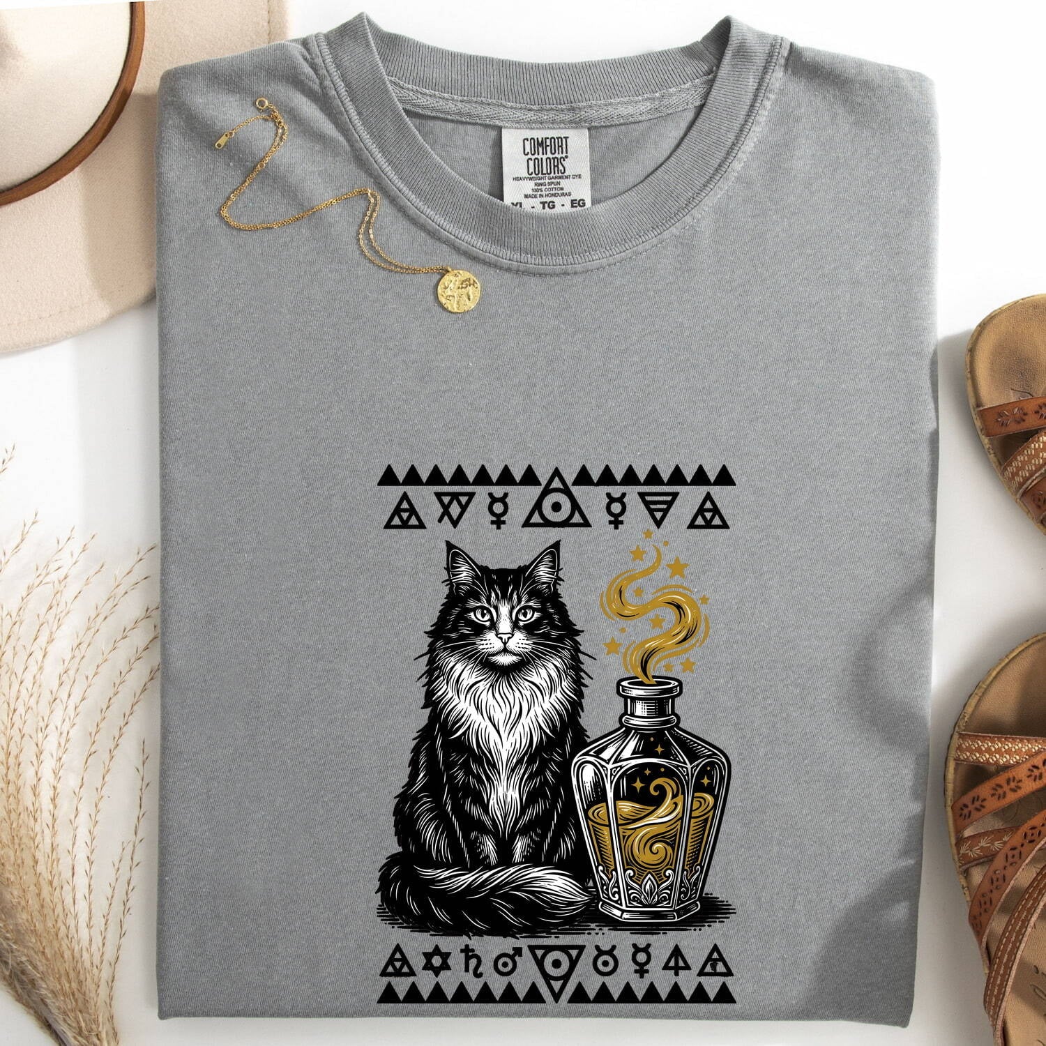 Black Cat Shirt Cat Spell Gift Women Fantasy Tee Cat T-Shirt Feline Fan Whimsical Tshirt Magic Graphic Hand Drawn Elixir Bottle Tshirt