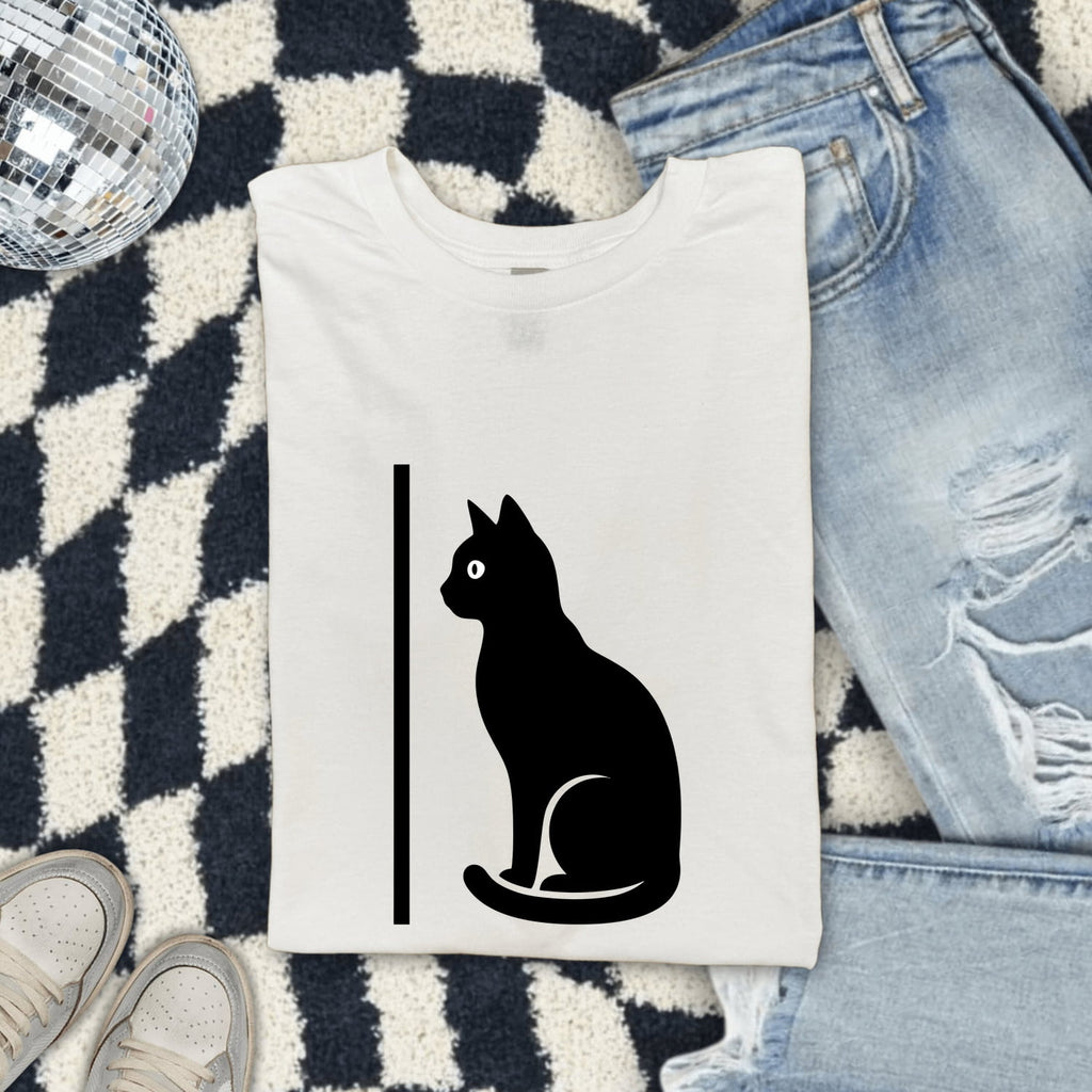 Ebony Cat Shirt Cat Companion Gift Women Plain Tee Black Cat T-Shirt Cat Fan Simple Tshirt Friend Graphic Trendy Form Tshirt