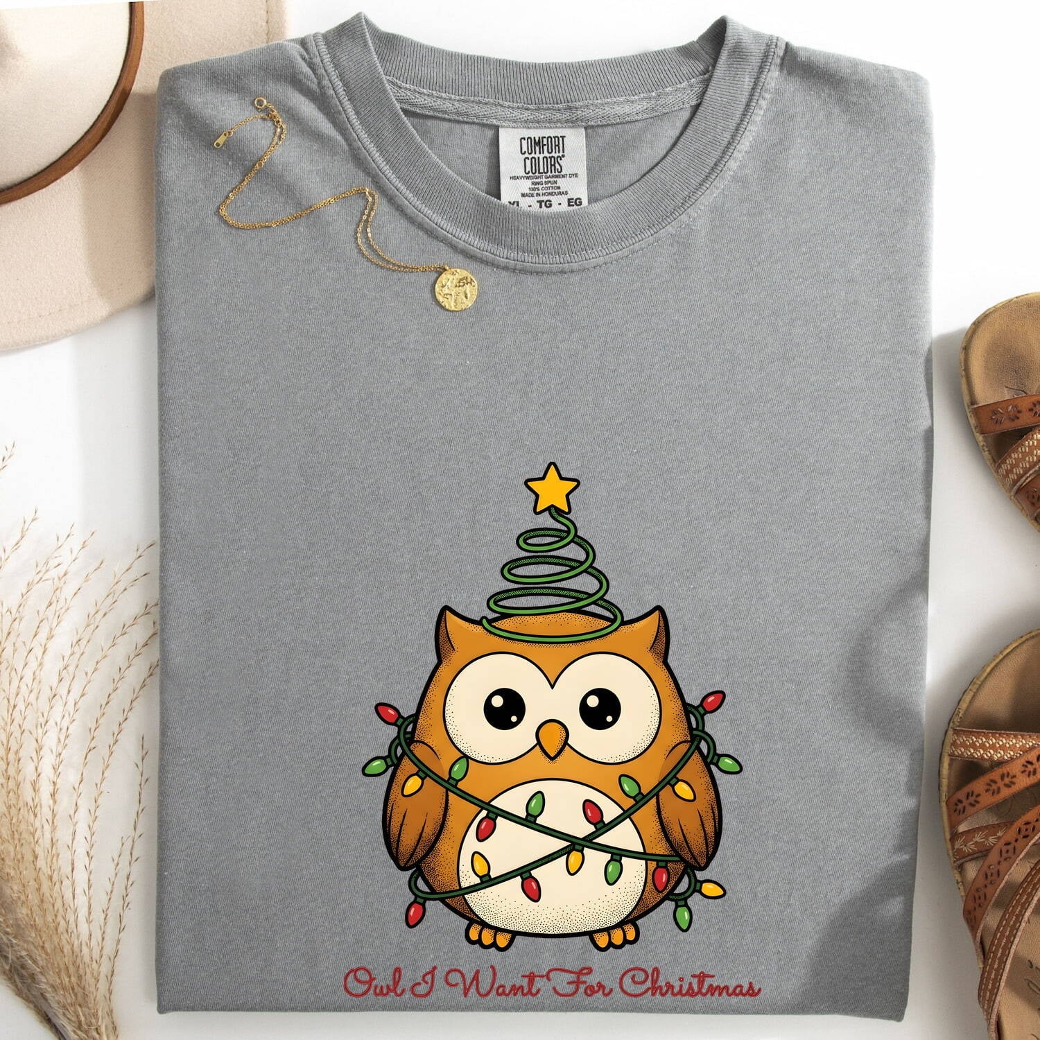 Owl Shirt Christmas Pets Gift Women Comic Tee Hoot Owl T-Shirt Xmas Fan Owl Art Tshirt Animal Graphic Sketch Holiday Lights Tshirt