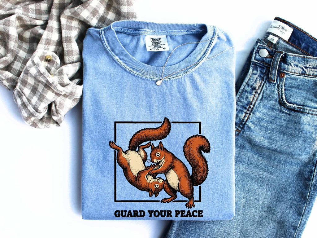 Fighting Squirrels Shirt Funny Pet Gift Women Retro Tee Squirrel T-Shirt Humor Fan Vintage Tshirt Animal Graphic Sketch Creature Tshirt