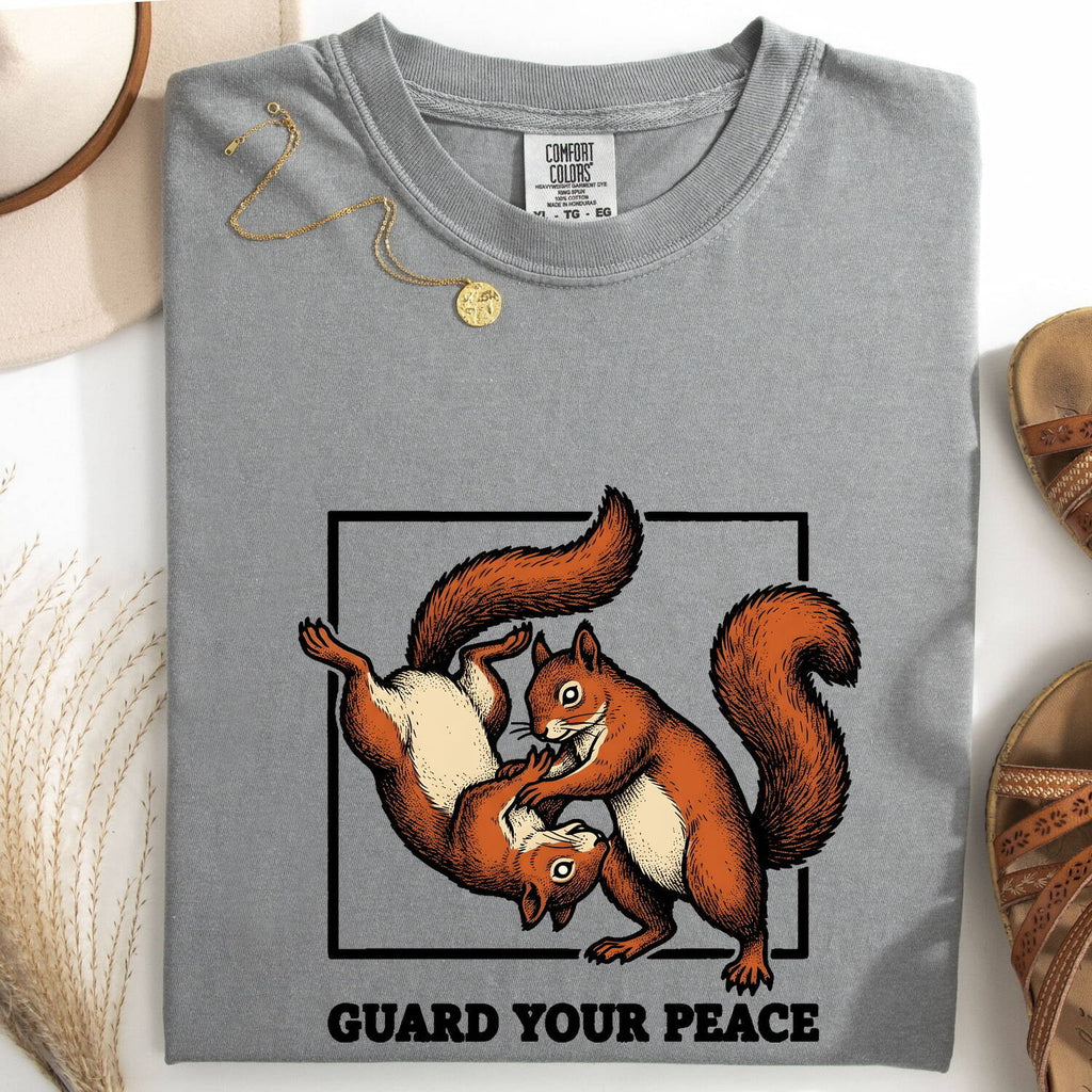 Fighting Squirrels Shirt Funny Pet Gift Women Retro Tee Squirrel T-Shirt Humor Fan Vintage Tshirt Animal Graphic Sketch Creature Tshirt