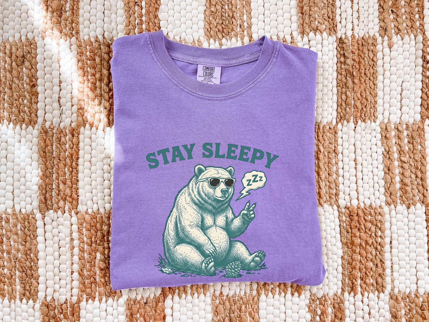 Bear Eyeglasses Shirt Funny Pets Gift Women Old School Tee Bear T-Shirt Humor Fan Vintage Tshirt Animal Graphic Cartoon Pine Cone Tshirt