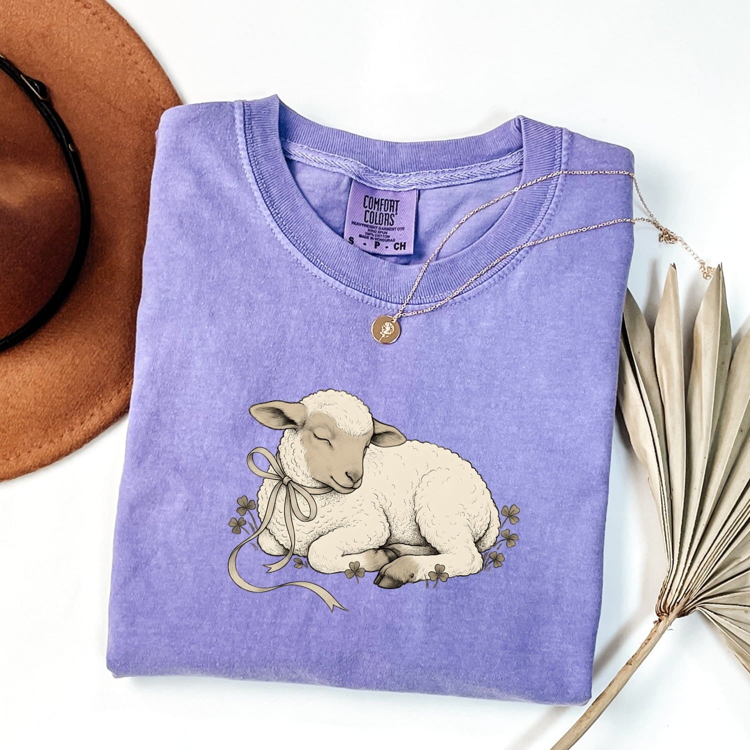 Newborn Lamb Shirt Easter Pet Gift Women Sketch Tee Lamb T-Shirt Easter Fan Sheep Tshirt Animal Graphic Retro Shamrock Tshirt