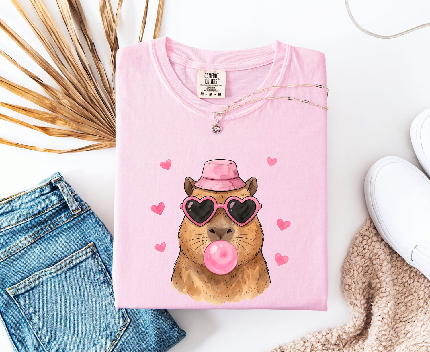 Capybara Shades Shirt Valentine Pet Gift Women Paint Tee Rodent T-Shirt Valentine Fan Artistic Tshirt Animal Graphic Sketch Love Symbols