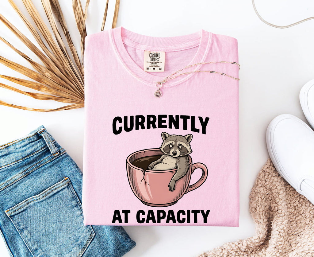 Raccoon Coffee Cup Shirt Funny Pet Gift Women Comic Tee Coffee Mug T-Shirt Humor Fan Cartoon Tshirt Animal Graphic Retro Broken Mug Tshirt