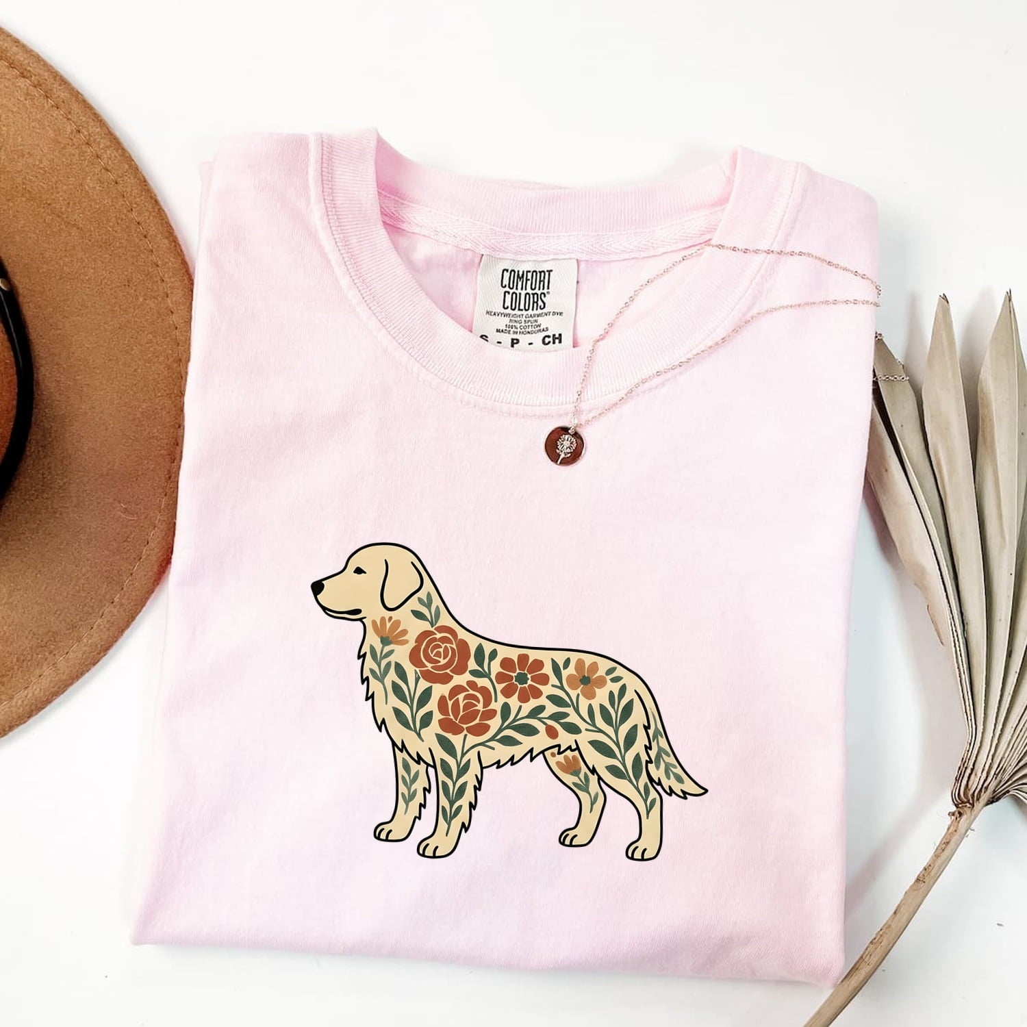 Golden Retriever Shirt Dog Garden Gift Women Boho Chic Tee Retriever T-Shirt Dog Fan Canine Graphic Indigenous Blossom Tshirt