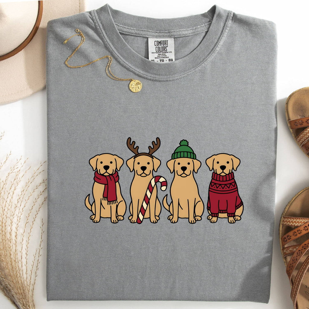Labrador Dog Shirt Dog Xmas Gift Women Cartoonish Tee Labradors T-Shirt Dog Fan Labrador Tshirt Holiday Graphic Sleek Christmas Outfit