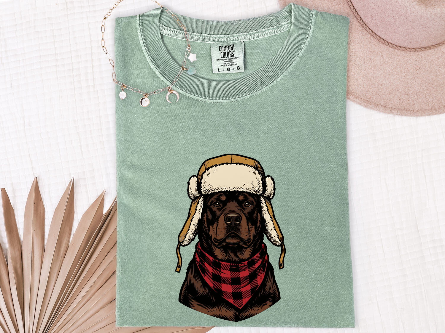 Rottweiler Dog Shirt Dog Outdoors Gift Women Vintage Tee Rottweiler T-Shirt Dog Fan Retro Tshirt Adventure Graphic Hand Drawn Trapper Hat