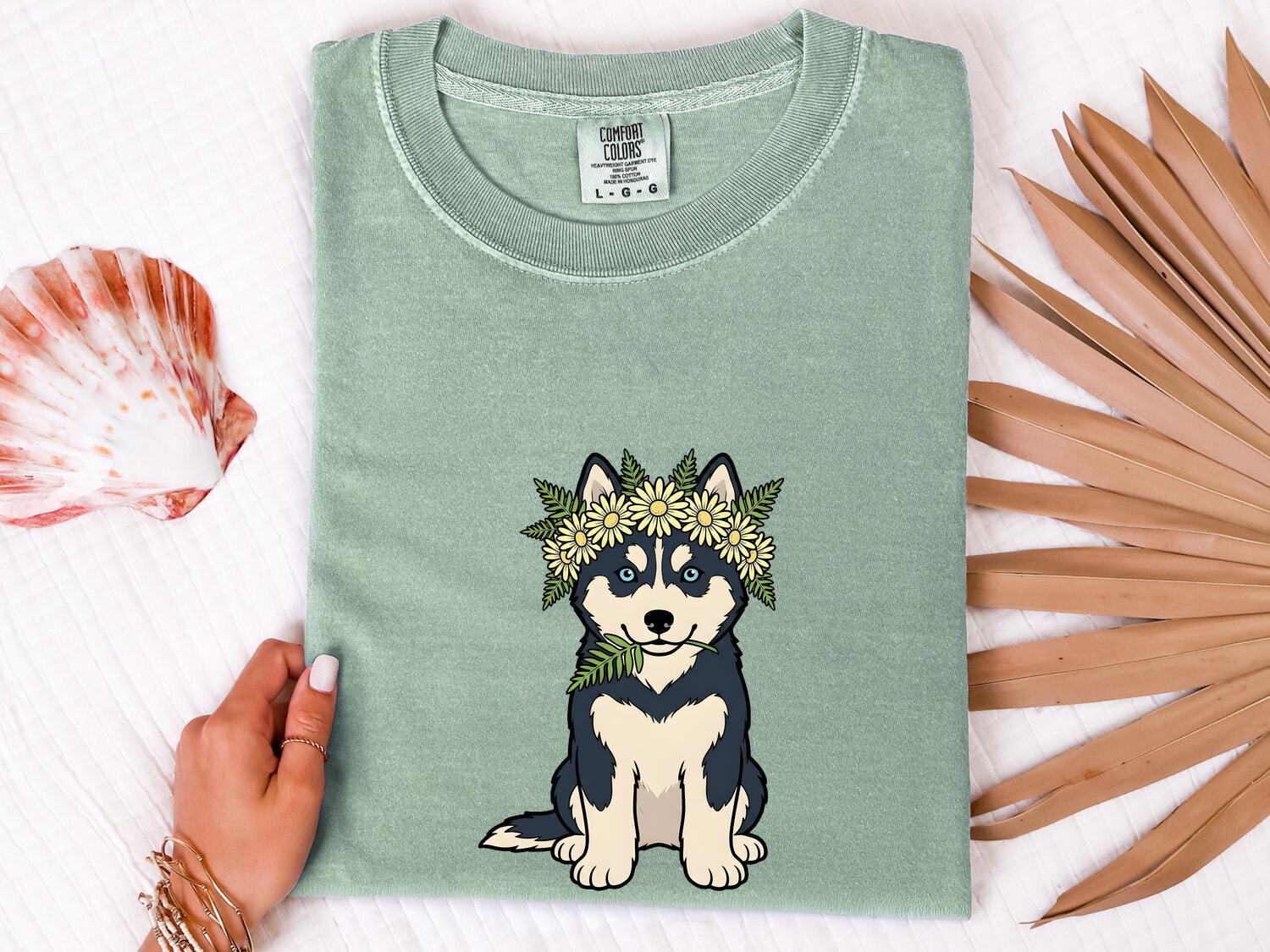 Husky Dog Shirt Dog Floral Gift Women Cartoon Tee Siberian Husky T-Shirt Dog Fan Illustrated Graphic Tshirt Hand Drawn Flower Crown Tshirt