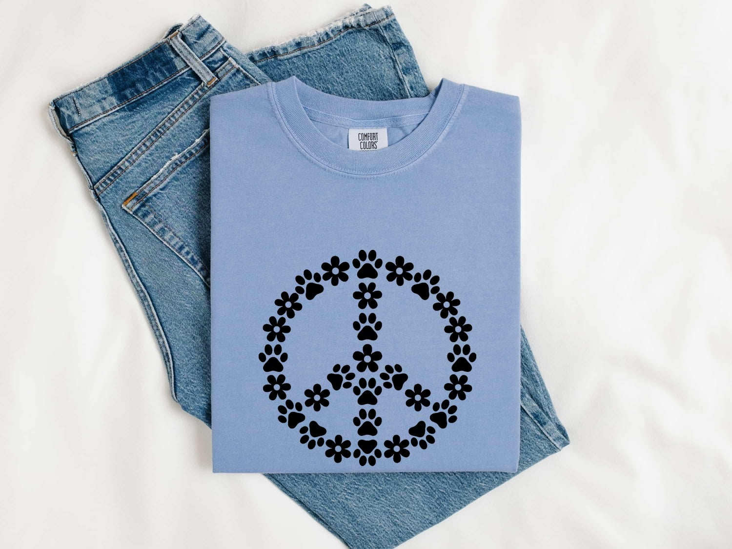 Paw Print Peace Shirt Dog Bohemian Gift Women Tribal Tee Peace Sign T-Shirt Dog Fan Tribalism Tshirt Hippie Graphic Clean Daisy Petals