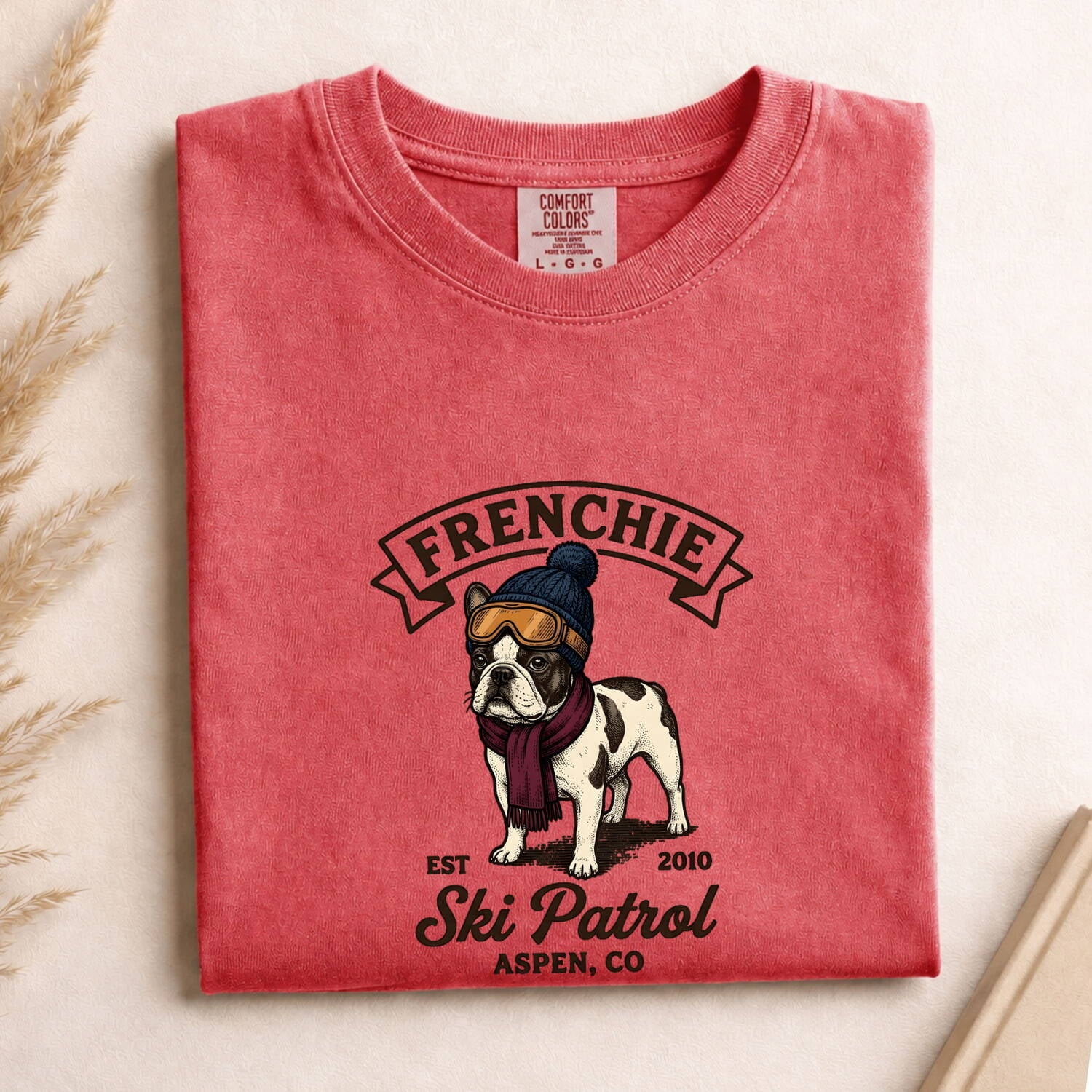 French Bulldog Shirt Dog Ice Gift Women Distressed Tee Bouledogue Francais T-Shirt Dog Fan Vintage Tshirt Frosty Graphic Doodle Ski Costume
