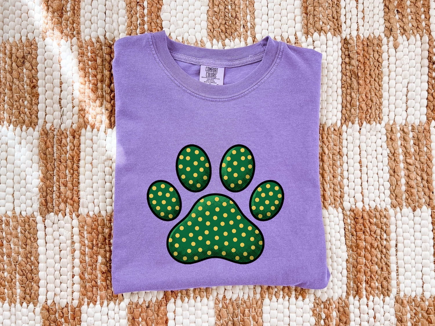 Paw Mark Shirt St Patrick's Day Cat Gift Women Hand Drawn Tee Paw Print T-Shirt Shamrock Fan Claw Graphic Tshirt Old School Spot Pattern