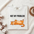 Orange Tabby Cat Shirt Cat Humor Gift Women Cartoon Tee Kitty T-Shirt Feline Fan Cartoonish Tshirt Funny Graphic Minimalist Relaxed Pose