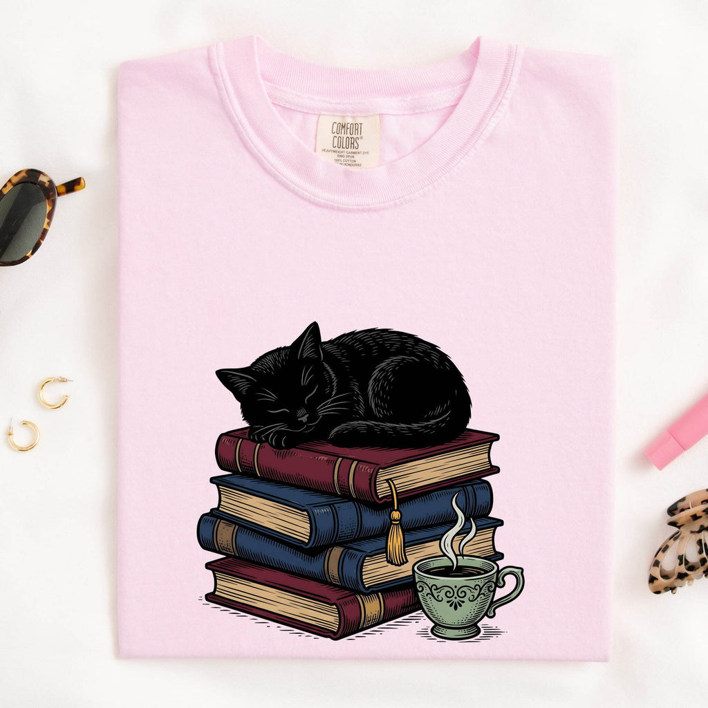 Black Feline Shirt Cat Literature Gift Women Line Art Tee Cat T-Shirt Cat Fan Feline Art Tshirt Book Graphic Classic Book Stack Tshirt