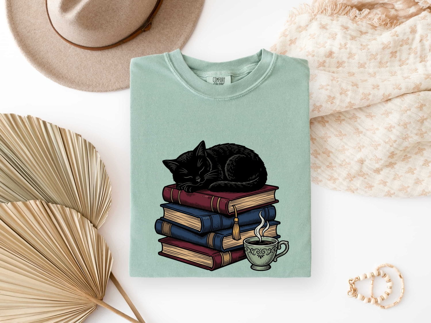 Black Feline Shirt Cat Literature Gift Women Line Art Tee Cat T-Shirt Cat Fan Feline Art Tshirt Book Graphic Classic Book Stack Tshirt
