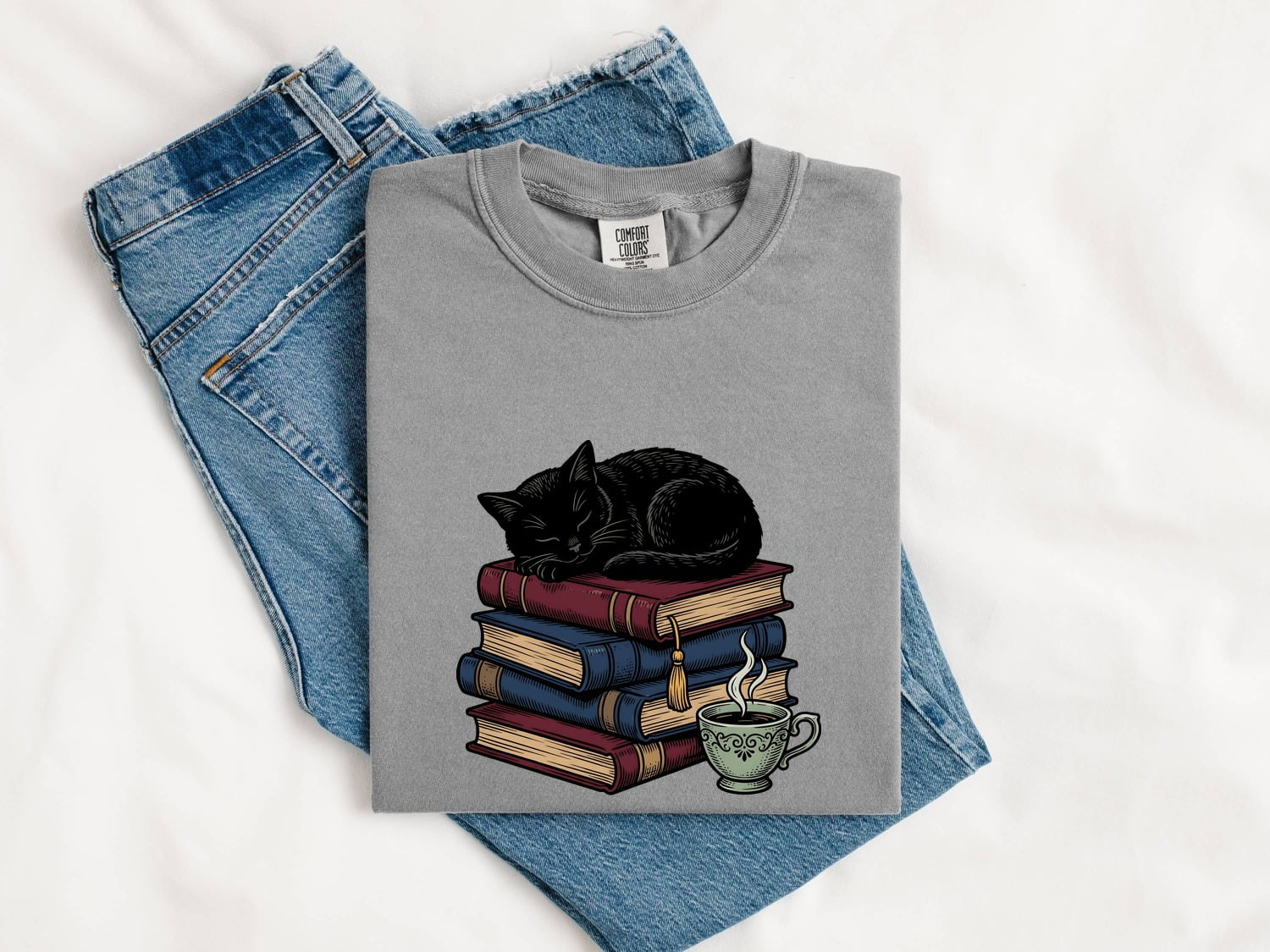 Black Feline Shirt Cat Literature Gift Women Line Art Tee Cat T-Shirt Cat Fan Feline Art Tshirt Book Graphic Classic Book Stack Tshirt