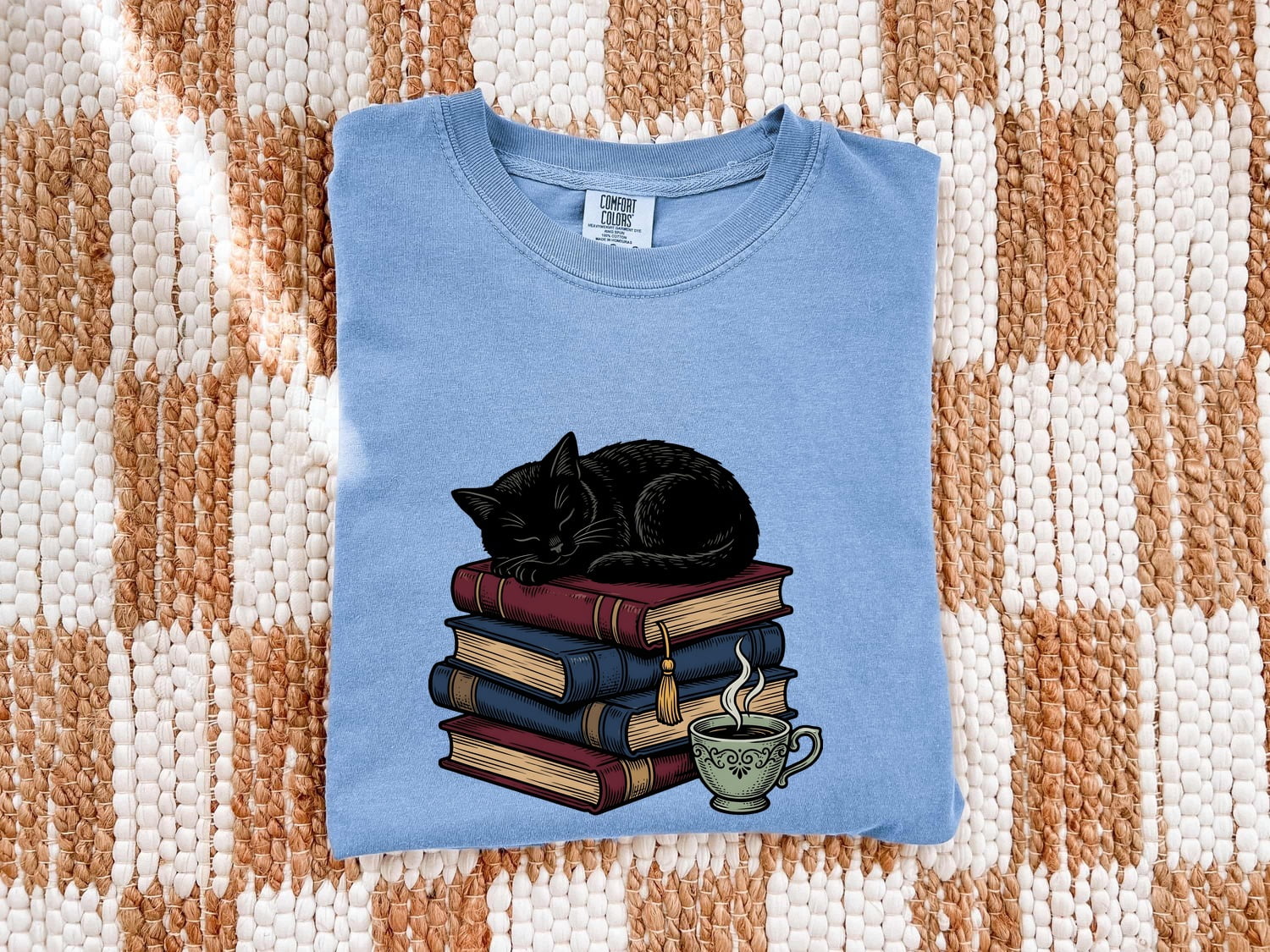 Black Feline Shirt Cat Literature Gift Women Line Art Tee Cat T-Shirt Cat Fan Feline Art Tshirt Book Graphic Classic Book Stack Tshirt