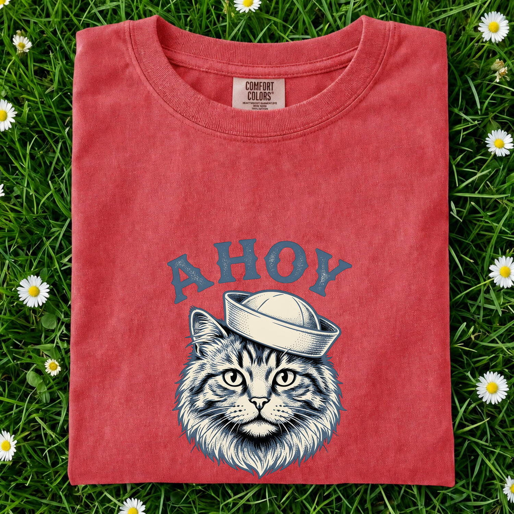 Sailor Cat Shirt Cat Nautical Gift Women Vintage Tee Kitty Cat T-Shirt Cat Fan Retro Tshirt Maritime Graphic Hand Drawn Sailor Hat Tshirt