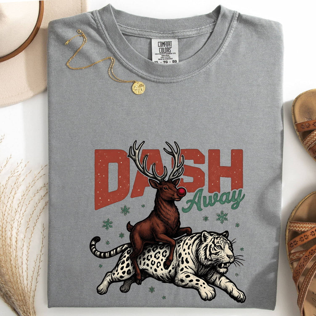 Elk Frost Feline Shirt Christmas Creatures Gift Women Antique Tee Cat T-Shirt Xmas Fan Vintage Tshirt Beast Graphic Outline Ice Tshirt