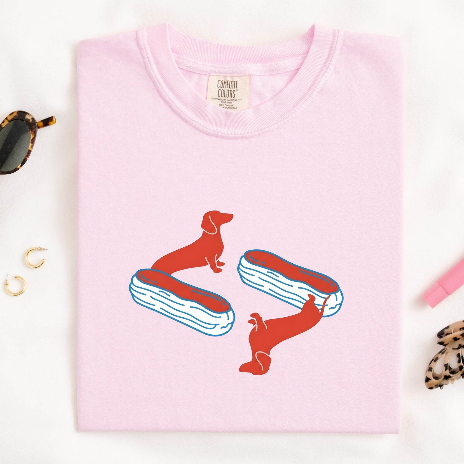 Dachshund Shirt for Women – Minimal Pop Art Eclair Pastry Wiener Dog Graphic Tee