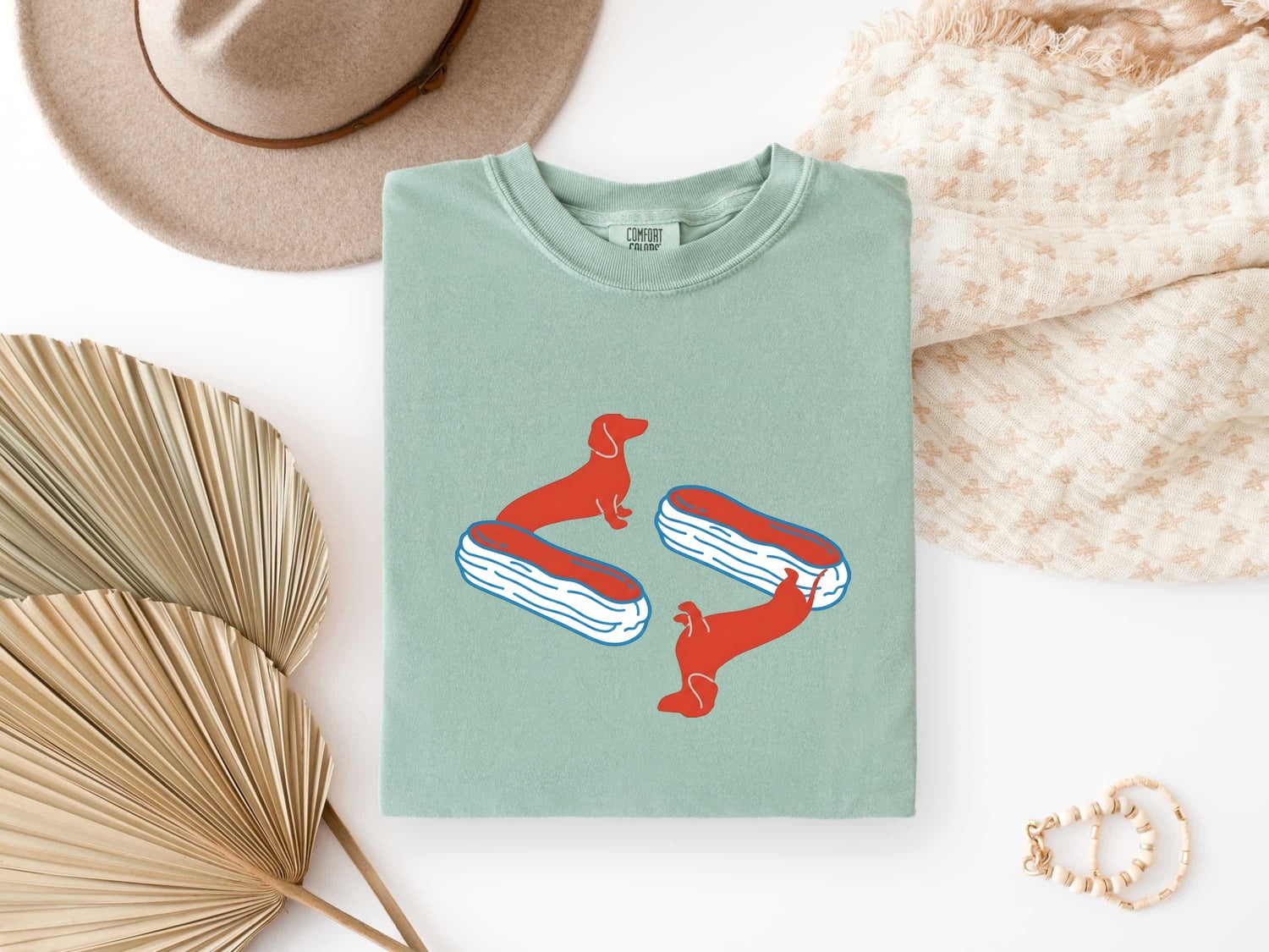 Dachshund Shirt for Women – Minimal Pop Art Eclair Pastry Wiener Dog Graphic Tee